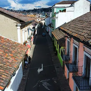 https://casa-de-las-culturas-de-san-marcos.hotelsquito.com
